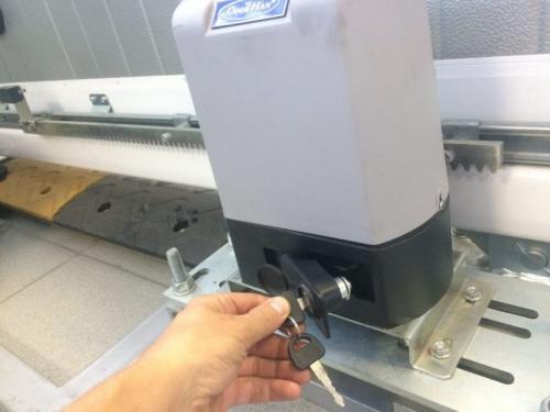 Как выбрать автоматику откатных ворот. Как выбрать привод для откатных ворот: обзор лучших вариантов + инструкция по монтажу, установке и подключению своими руками