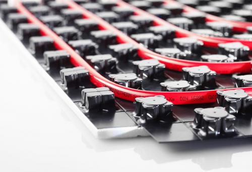 Подложка с бобышками под теплый пол. Маты для тёплого водяного пола с «бобышками» — лучшее решение