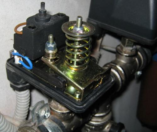 Топ-5 реле давления для насосов на 2023 год: какие модели стоит выбрать 01 Топ-5 реле давления для насосов на 2023 год: какие модели стоит выбрать 01