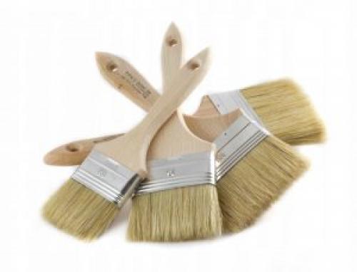 Что постелить на деревянный пол. Инструменты для покрытия пола в деревянном доме