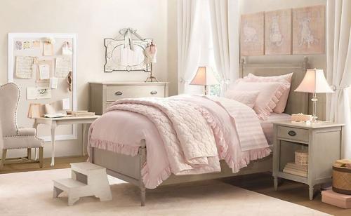 В какой цвет покрасить стены в спальне для психологического комфорта. Как выбрать цвет для спальни: 24 идеальных сочетания цветов в интерьере спальни