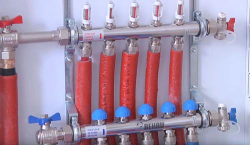 Теплый пол водяной коллектор. Подключение труб теплого пола к гребенке