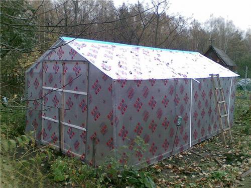 Как сделать каркас теплицы из профильной трубы своими руками