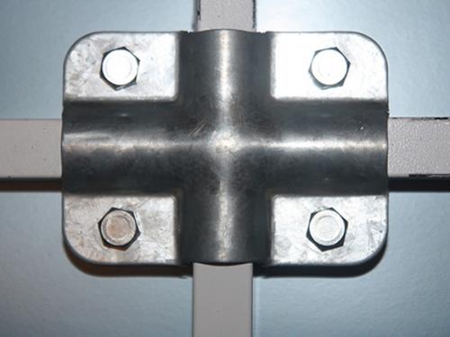 Как сделать каркас теплицы из профильной трубы своими руками