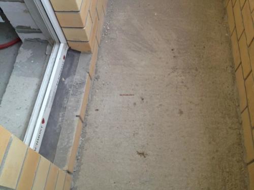 Ремонт пола на балконе своими руками: основные этапы, фото, видео 03