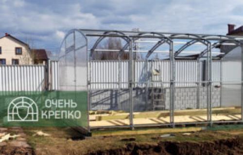 Какие материалы используются для строительства теплиц в Москве и Московской области. Виды теплиц по материалу каркаса