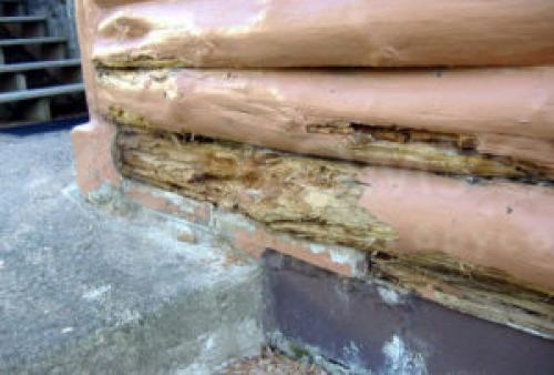 Как утеплять Стены деревянного дома, если они имеют неровности и дефекты. Опасность промерзания и особенности утепления стен