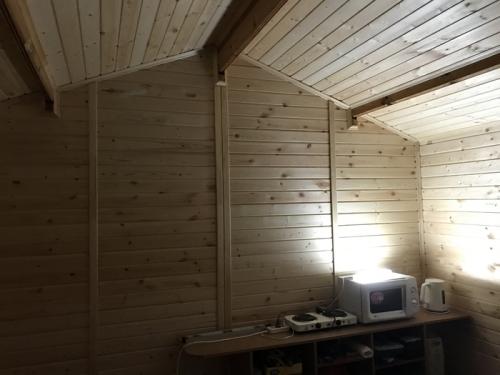 Какие этапы необходимо пройти при утеплении деревенского дома изнутри