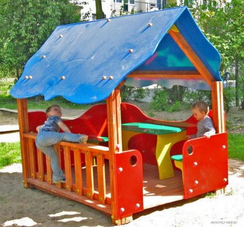 Как сделать беседку безопасной для детей и животных. Домики