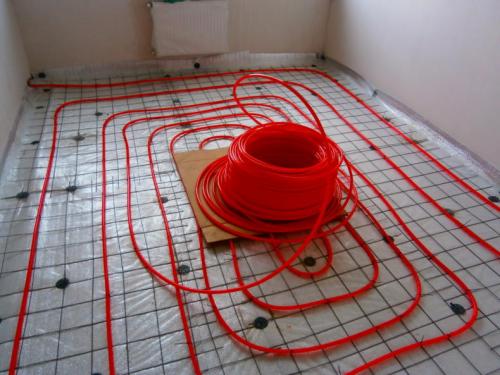 Водяной теплый пол своими руками схема расчет монтаж. Водяной теплый пол своими руками: описание устройства и установки коллектора, схемы расчета, проектирования и выполнения стяжки
