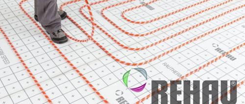 Теплый пол водяной. Устройство теплого пола водяного на бетонном основании.