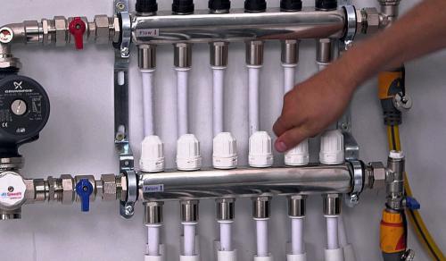 Теплый водяной пол: простой способ сэкономить на отоплении 01