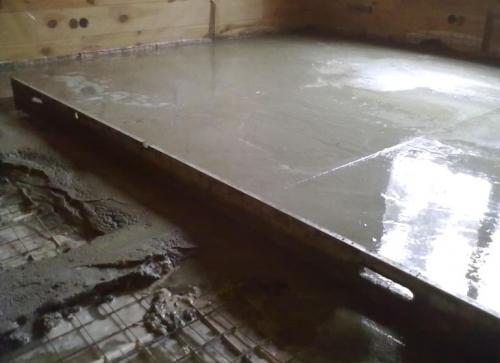 Замена деревянного пола на бетонный в частном доме. Как заменить деревянный пол на бетонную стяжку