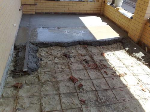 Замена деревянного пола на бетонный в частном доме. Как заменить деревянный пол на бетонную стяжку