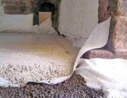 Бетонный пол в деревянном доме с подвалом. Особенности подвального помещения