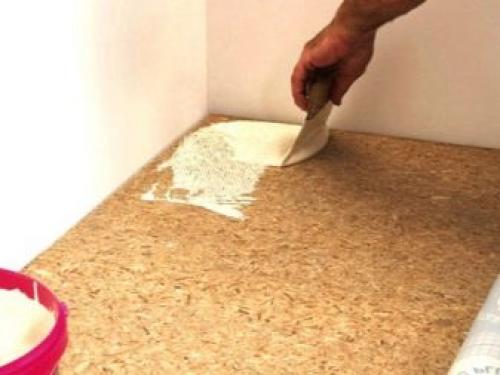 Чем приклеить линолеум к бетону. Как приклеить линолеум к бетонному полу своими руками 02