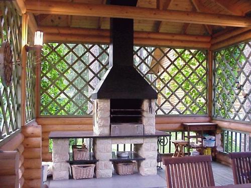 Красивые беседки с мангалом. Ваша беседка с мангалом: важные детали 21