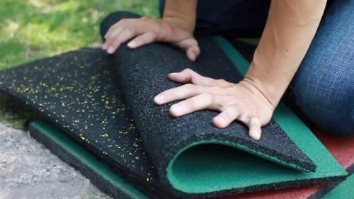 Делаем резиновое покрытие для дорожек на даче. Вариант #1 – укладка на грунт 17