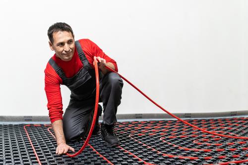 Какие основные ошибки нужно избегать при установке водяного теплого пола. Ошибка .  Неправильная установка системы