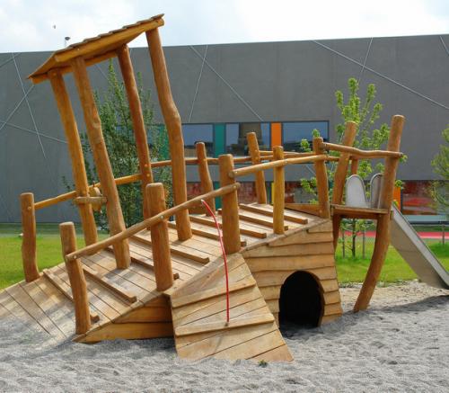 Чем можно покрыть детскую площадку на даче. №4. Материал для покрытия детской площадки