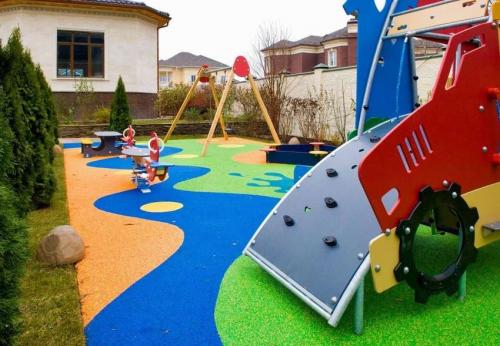 Как обустроить детскую площадку с помощью подручных средств. 25 дачных идей, которым обрадуется каждый ребенок 33